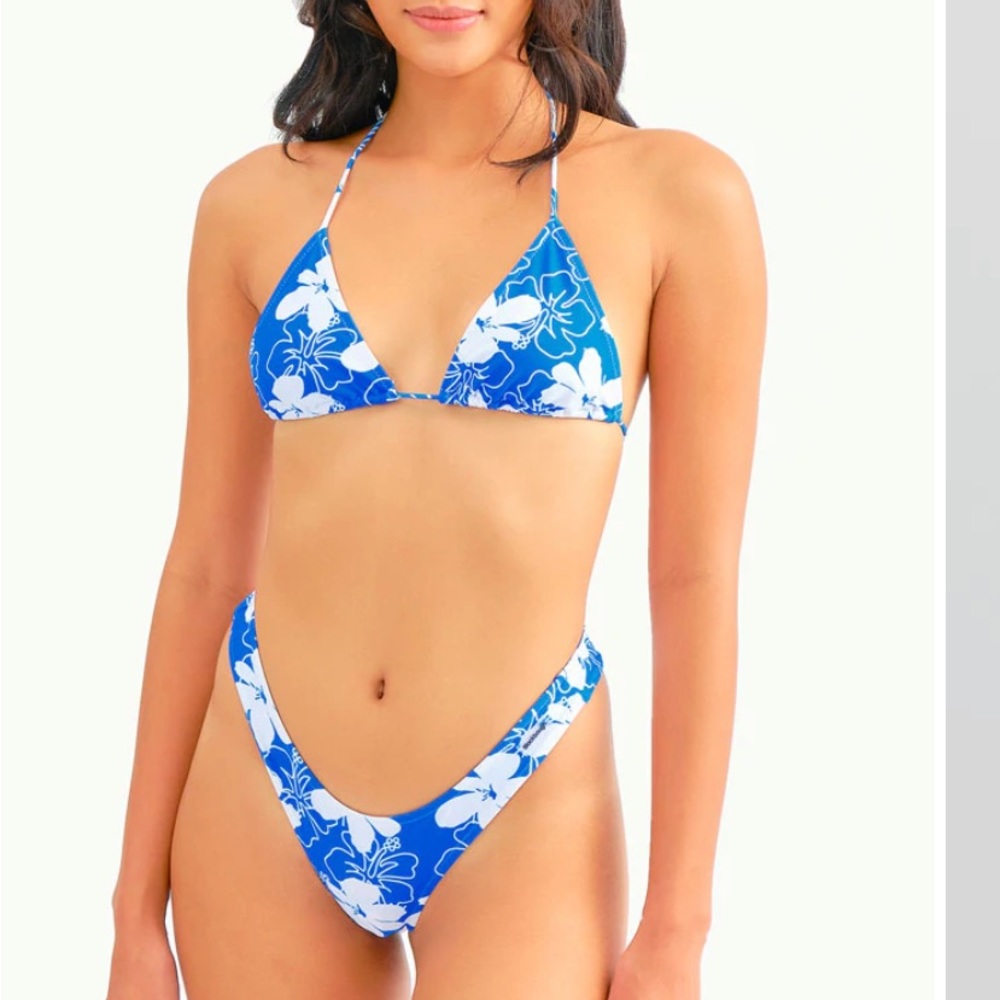 BLACKBOUGH Martini Kai Aloha top; Medium; TOP ONLY